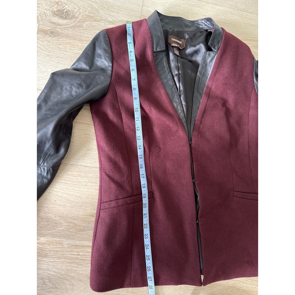 Danier Womens Italian Leather Sleeve Wool Blend Blazer Burgundy Black Medium - Picture 11 of 11